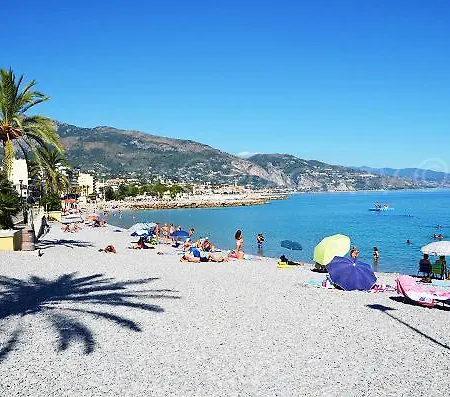 Διαμέρισμα Studio Or One Bedroom Avenue De La *